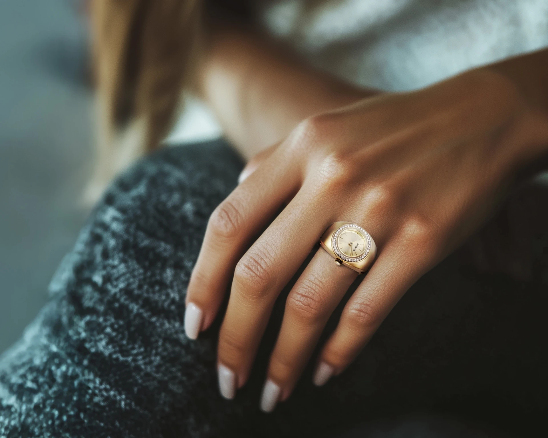 Mini Ring Watch